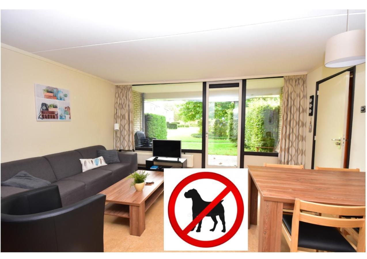 Appartementen De Torenhoeve Burgh-Haamstede Rum bild